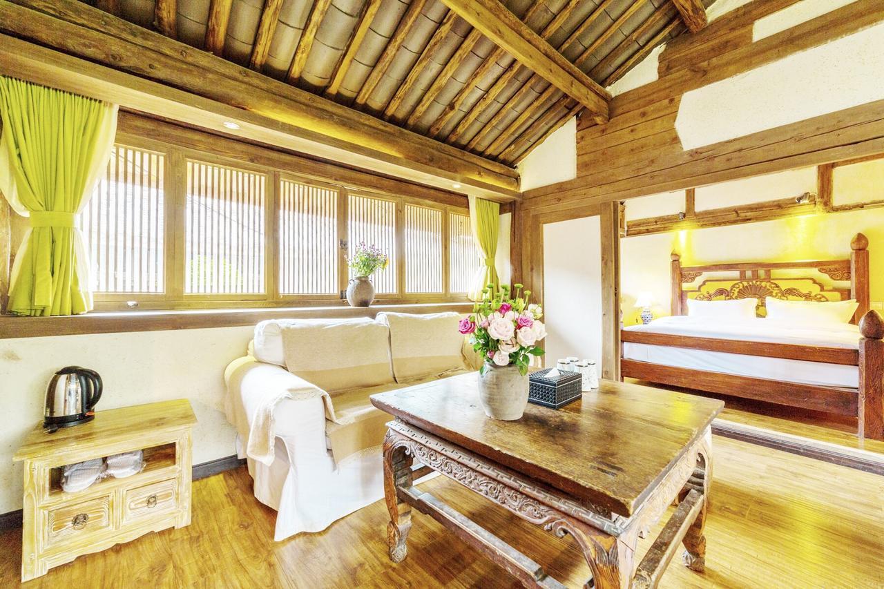 Lijiang Shuhe Yuefeng Resort Hotel Kültér fotó