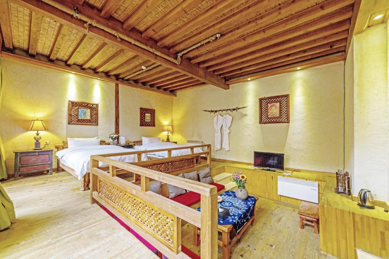 Lijiang Shuhe Yuefeng Resort Hotel Kültér fotó