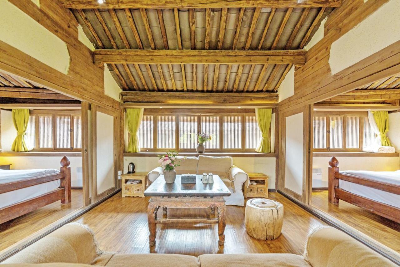 Lijiang Shuhe Yuefeng Resort Hotel Kültér fotó